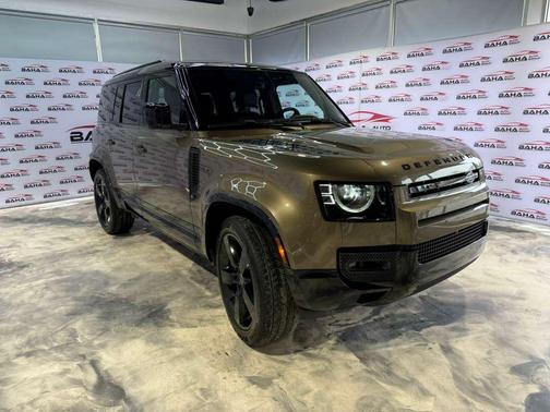 2024 Land Rover Defender 110 P400 X-Dynamic SE