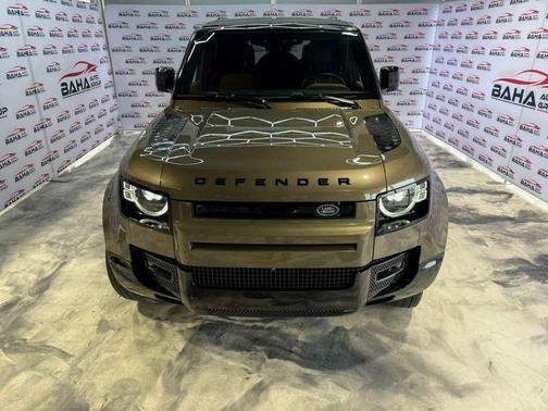 2024 Land Rover Defender 110 P400 X-Dynamic SE