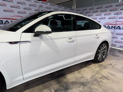 Glacier White Metallic 2025 Audi A5 Sportback 45 S Line Premium