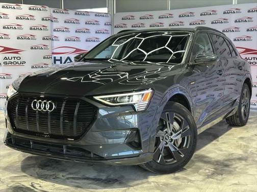 2021 Audi e-tron Premium