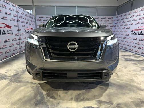 2022 Nissan Pathfinder S 2WD