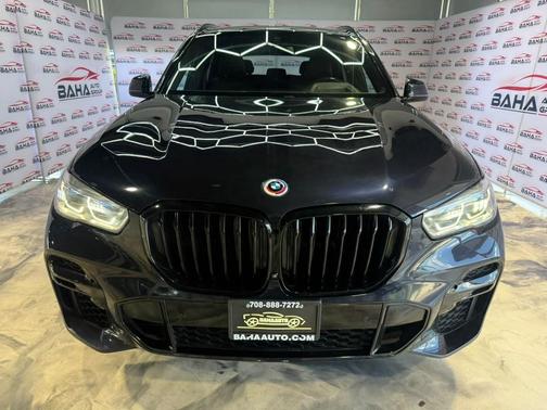 Carbon Black Metallic 2023 BMW X5 M50i