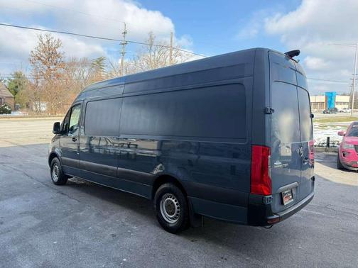 2019 Mercedes-Benz Sprinter 2500 High Roof