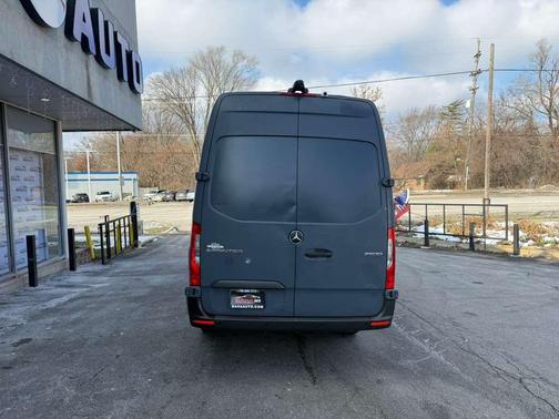 2019 Mercedes-Benz Sprinter 2500 High Roof