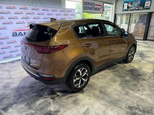 Burnished Copper 2021 Kia Sportage LX