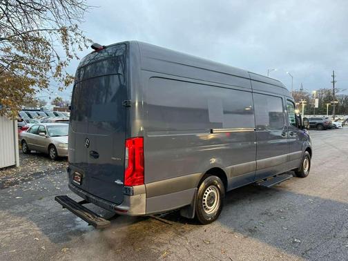 2019 Mercedes-Benz Sprinter 2500 High Roof