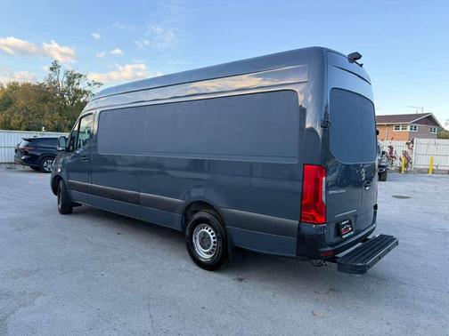 2019 Mercedes-Benz Sprinter 2500 High Roof