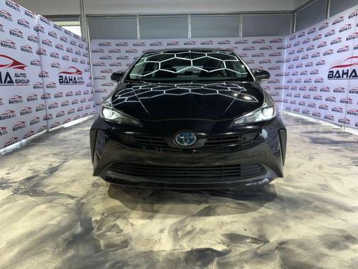 2020 Toyota Prius LE