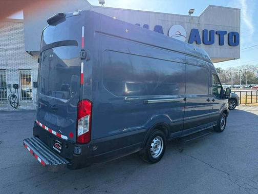 2019 Ford Transit-250 Base