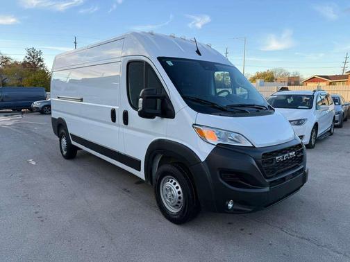 2025 RAM ProMaster 2500 Tradesman