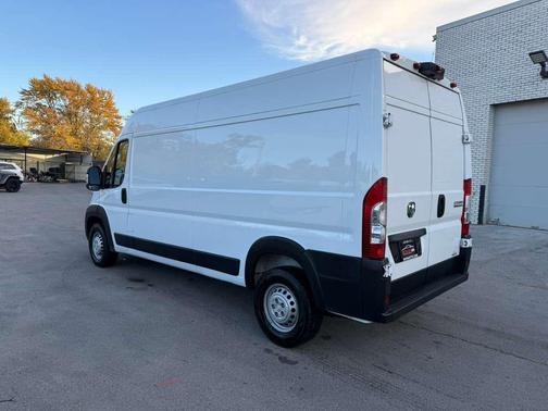 2025 RAM ProMaster 2500 Tradesman