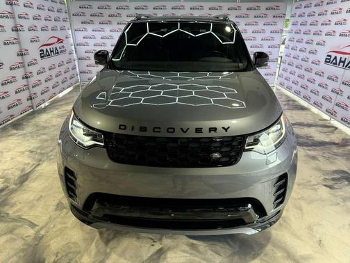 Lantau Bronze Metallic 2023 Land Rover Discovery P300 S R-Dynamic