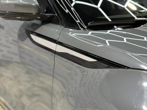 2021 Land Rover Range Rover Evoque SE