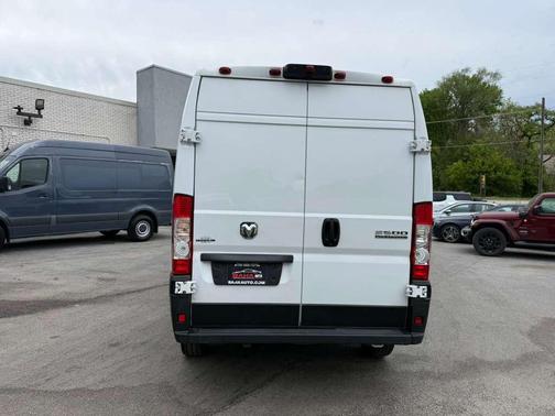 Bright White Clearcoat 2025 RAM ProMaster 2500 Tradesman