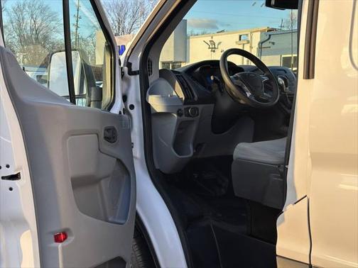 2018 Ford Transit-250 Base