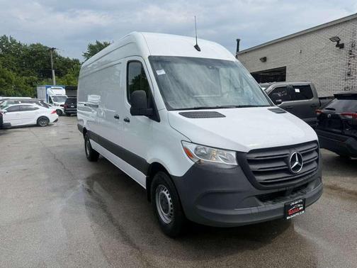 Arctic White 2024 Mercedes-Benz Sprinter 2500 High Roof