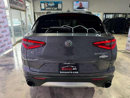2018 Alfa Romeo Stelvio Ti Sport