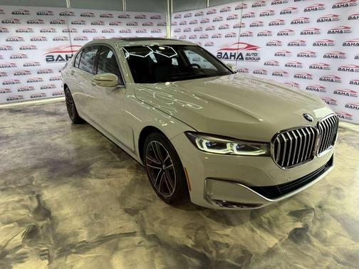 Mineral White Metallic 2020 BMW 750 i xDrive