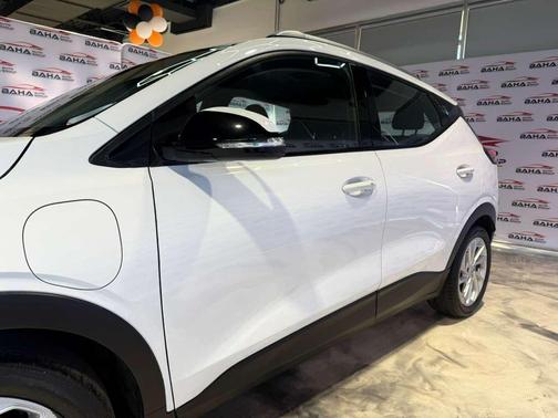 2023 Chevrolet Bolt EUV FWD LT