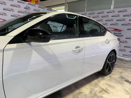 2024 Nissan Altima SR FWD