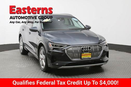 2019 Audi e-tron Premium Plus
