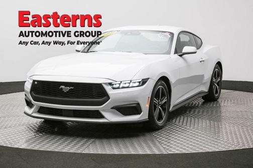 Oxford White 2025 Ford Mustang EcoBoost