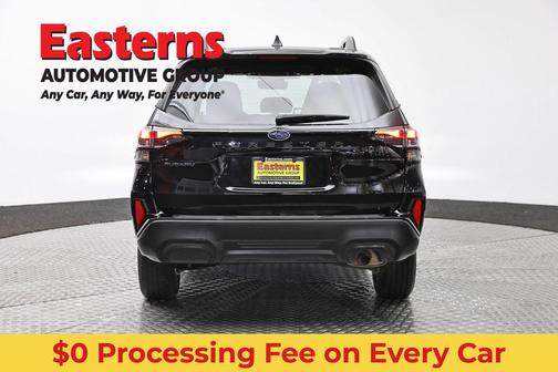 Crystal Black Silica 2025 Subaru Forester Premium