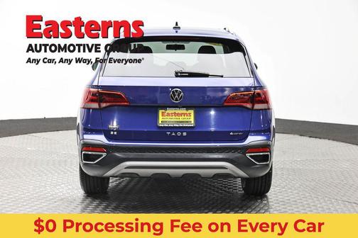 Blue Metallic 2022 Volkswagen Taos 1.5T SE