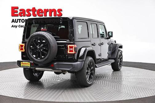 Black Clearcoat 2025 Jeep Wrangler 4xe Sahara