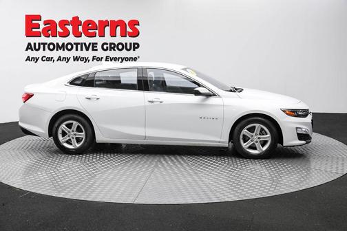 2022 Chevrolet Malibu FWD LT