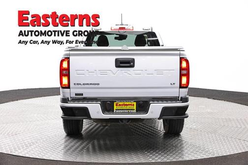 Summit White 2022 Chevrolet Colorado LT