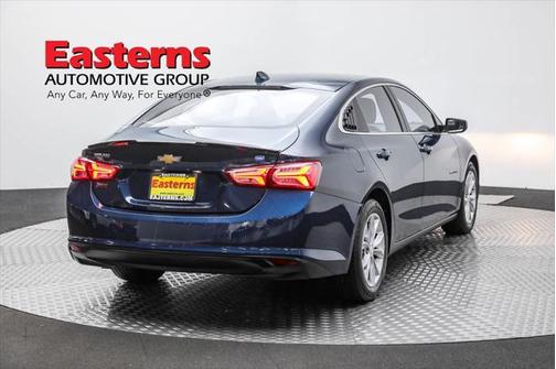 2019 Chevrolet Malibu Hybrid Base