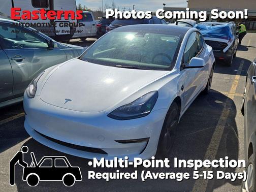 Pearl White Multi-Coat 2023 Tesla Model 3 Standard Range