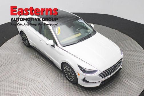2022 Hyundai SONATA Hybrid Limited