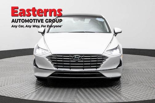 2022 Hyundai SONATA Hybrid Limited