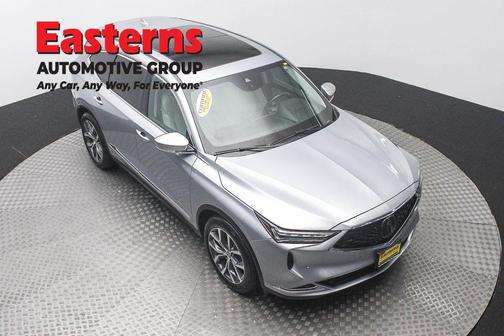 Lunar Silver Metallic 2023 Acura MDX Technology Package