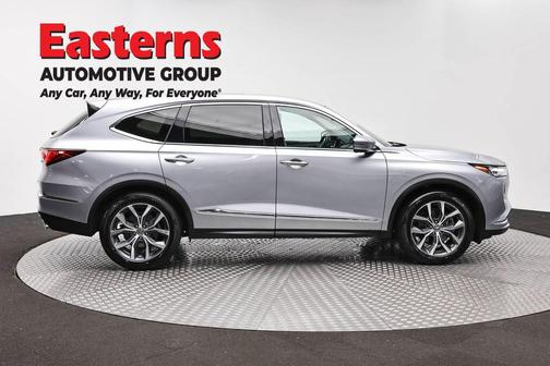 Lunar Silver Metallic 2023 Acura MDX Technology Package