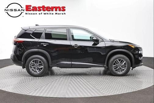 Super Black 2023 Nissan Rogue S