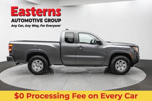 Gun Metallic 2022 Nissan Frontier S