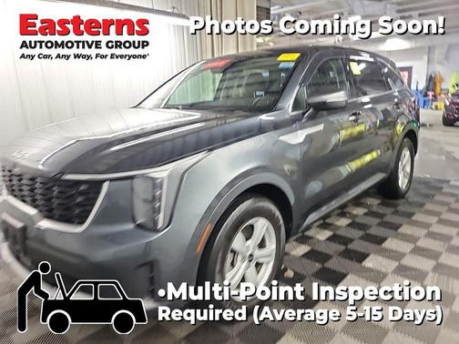2024 Kia Sorento LX