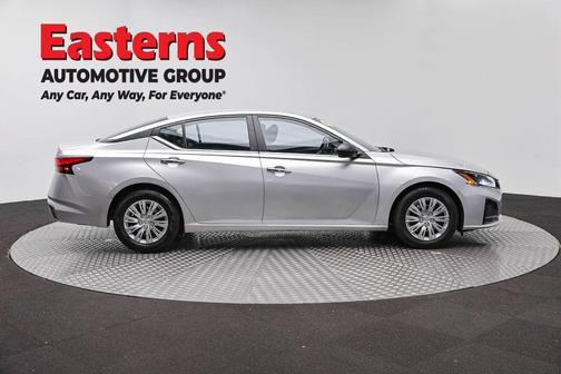 Brilliant Silver Metallic 2024 Nissan Altima S FWD