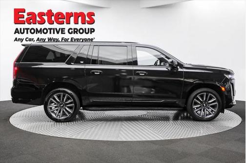 2023 Cadillac Escalade ESV Sport