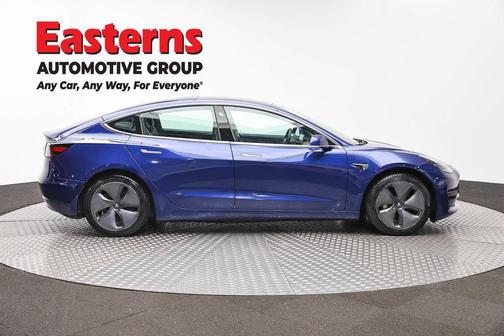 Deep Blue Metallic 2019 Tesla Model 3 Long Range