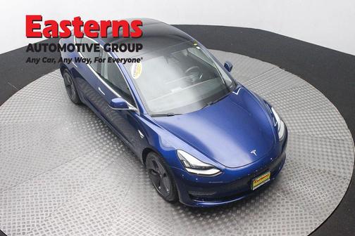 Deep Blue Metallic 2019 Tesla Model 3 Long Range