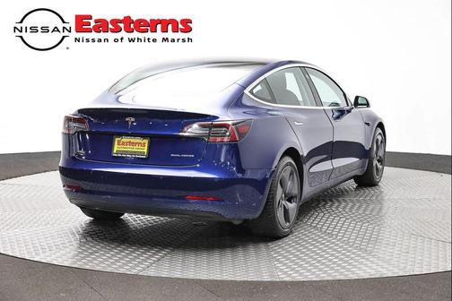 Deep Blue Metallic 2018 Tesla Model 3 Long Range