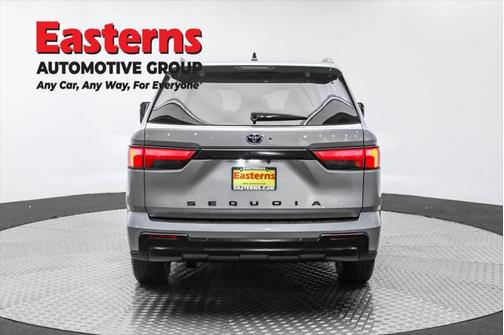 2023 Toyota Sequoia SR5