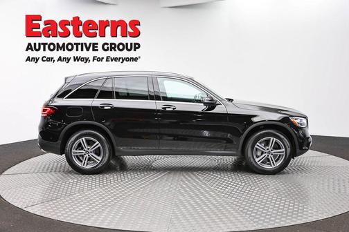 Black 2021 Mercedes-Benz GLC 300 4MATIC