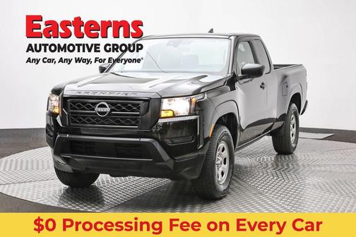 Super Black 2022 Nissan Frontier S