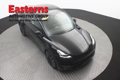 Solid Black 2022 Tesla Model Y Long Range Dual Motor All-Wheel Drive
