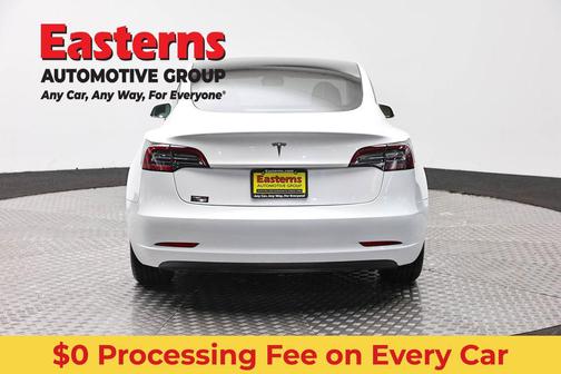 Pearl White Multi-Coat 2023 Tesla Model 3 Standard Range
